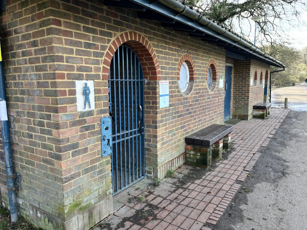 The toilets at Verulamium Causeway are no longer open.