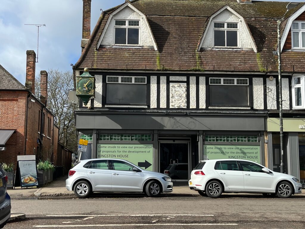 Kingston House in Harpenden is set to become a pub and restaurant.