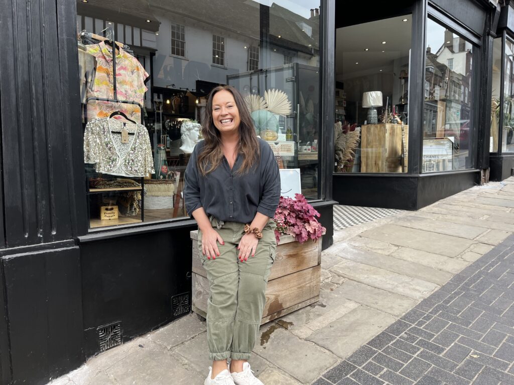 Emma Bustamante of Cositas.