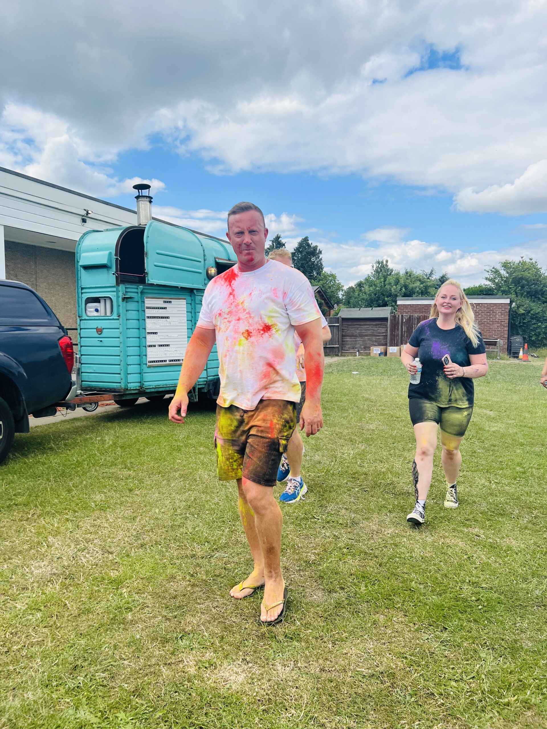 How Wood Primary School Well-Being and Colour Run Day. Photo by Andrea Wright.