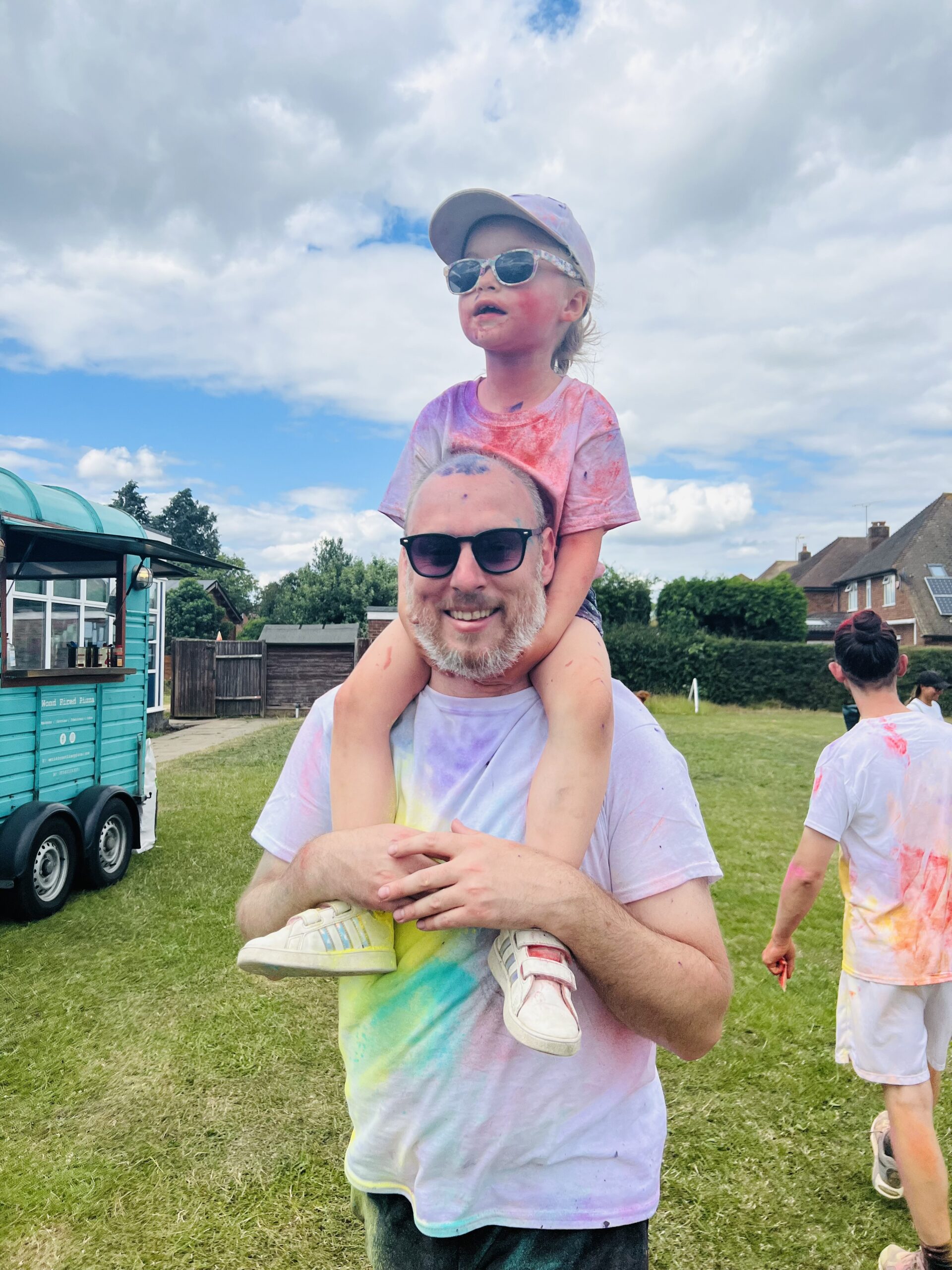 How Wood Primary School Well-Being and Colour Run Day. Photo by Andrea Wright.
