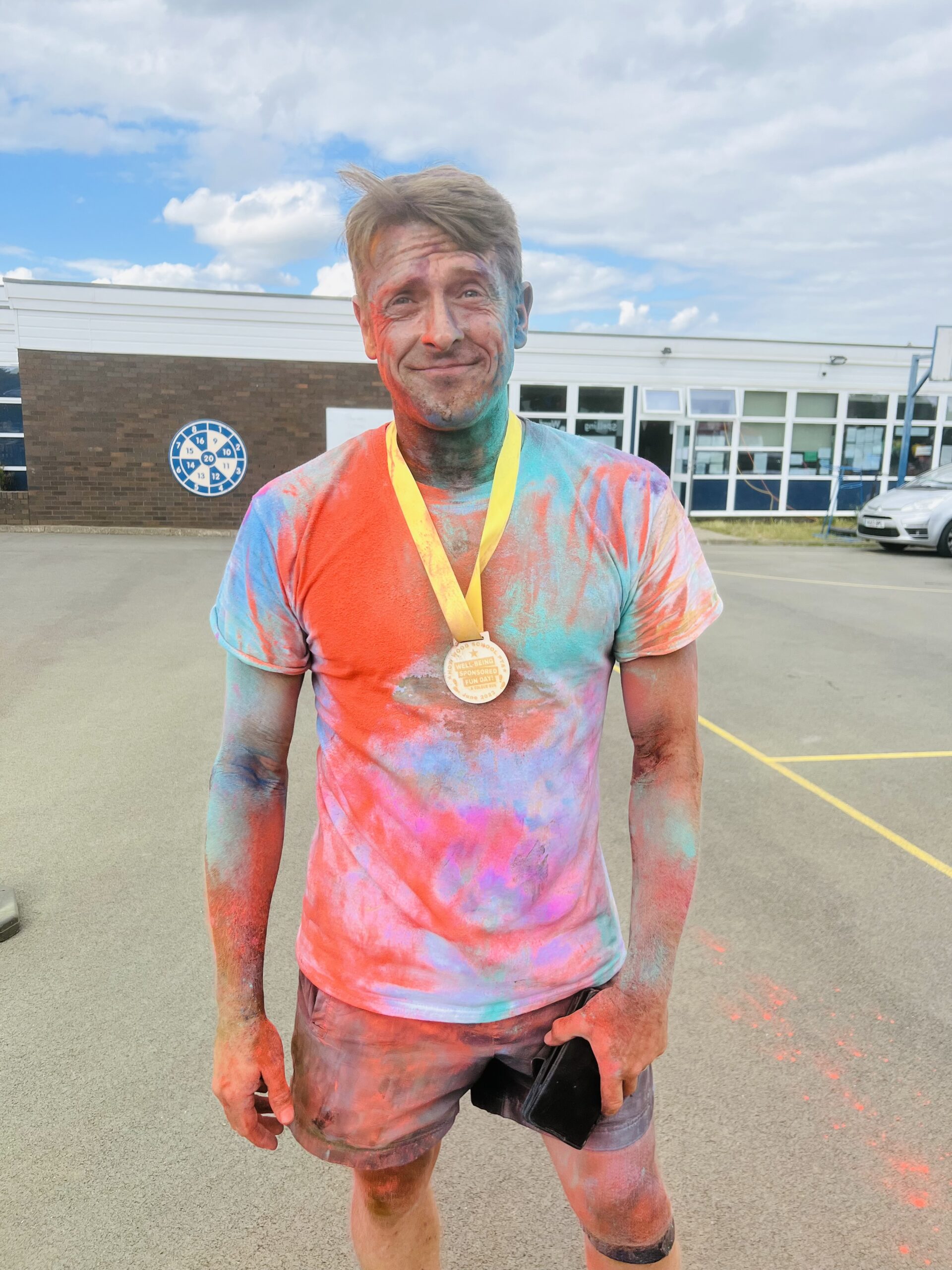 How Wood Primary School Well-Being and Colour Run Day. Photo by Andrea Wright.