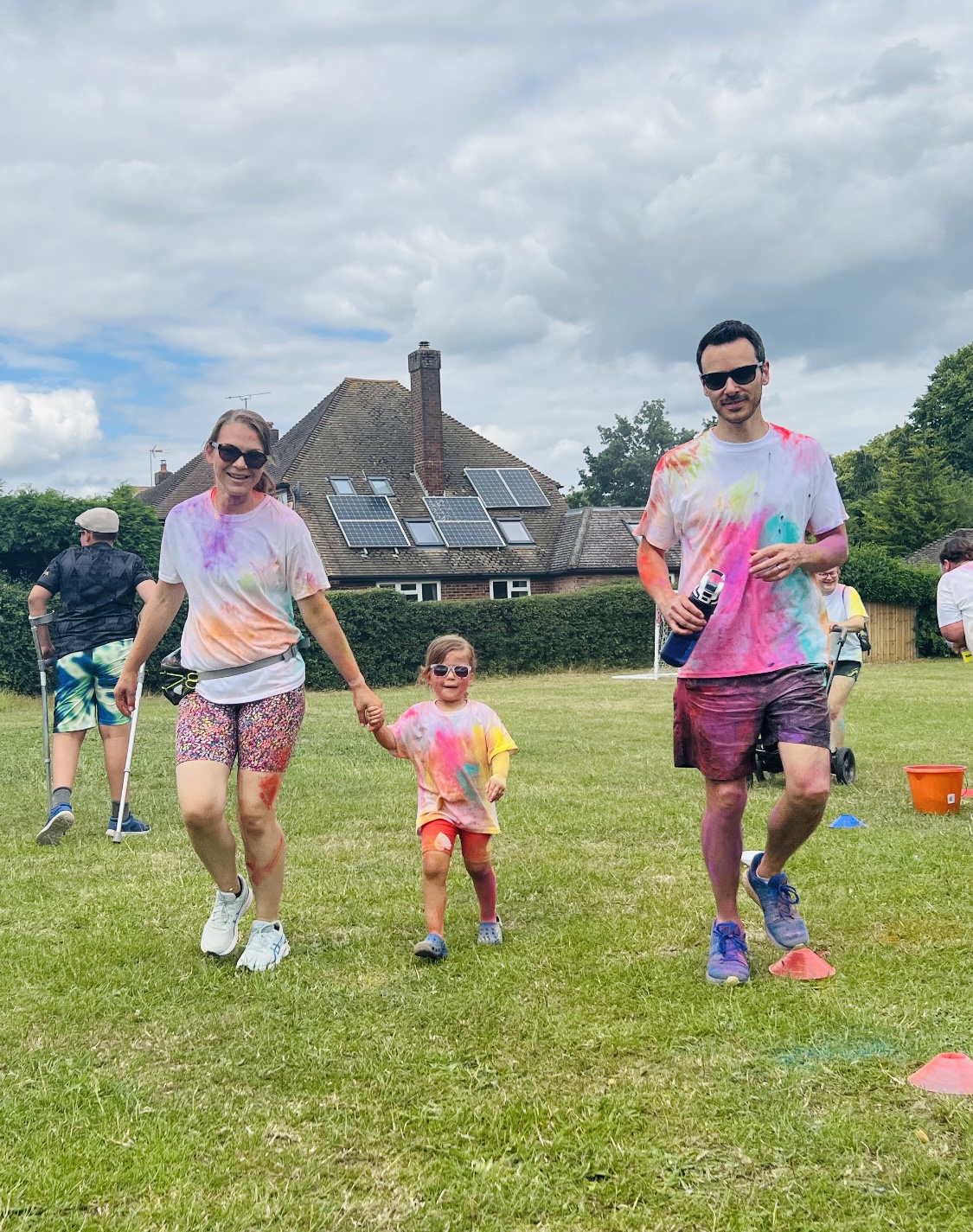 How Wood Primary School Well-Being and Colour Run Day. Photo by Andrea Wright.