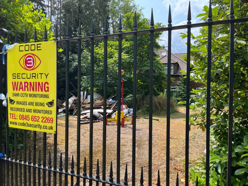 272 London Road has been empty for years.