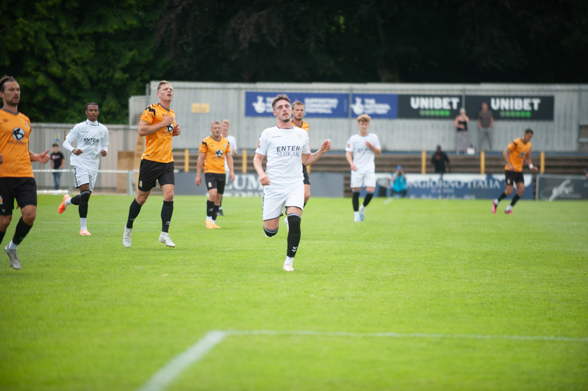 St Albans City FC vs Cambridge United.