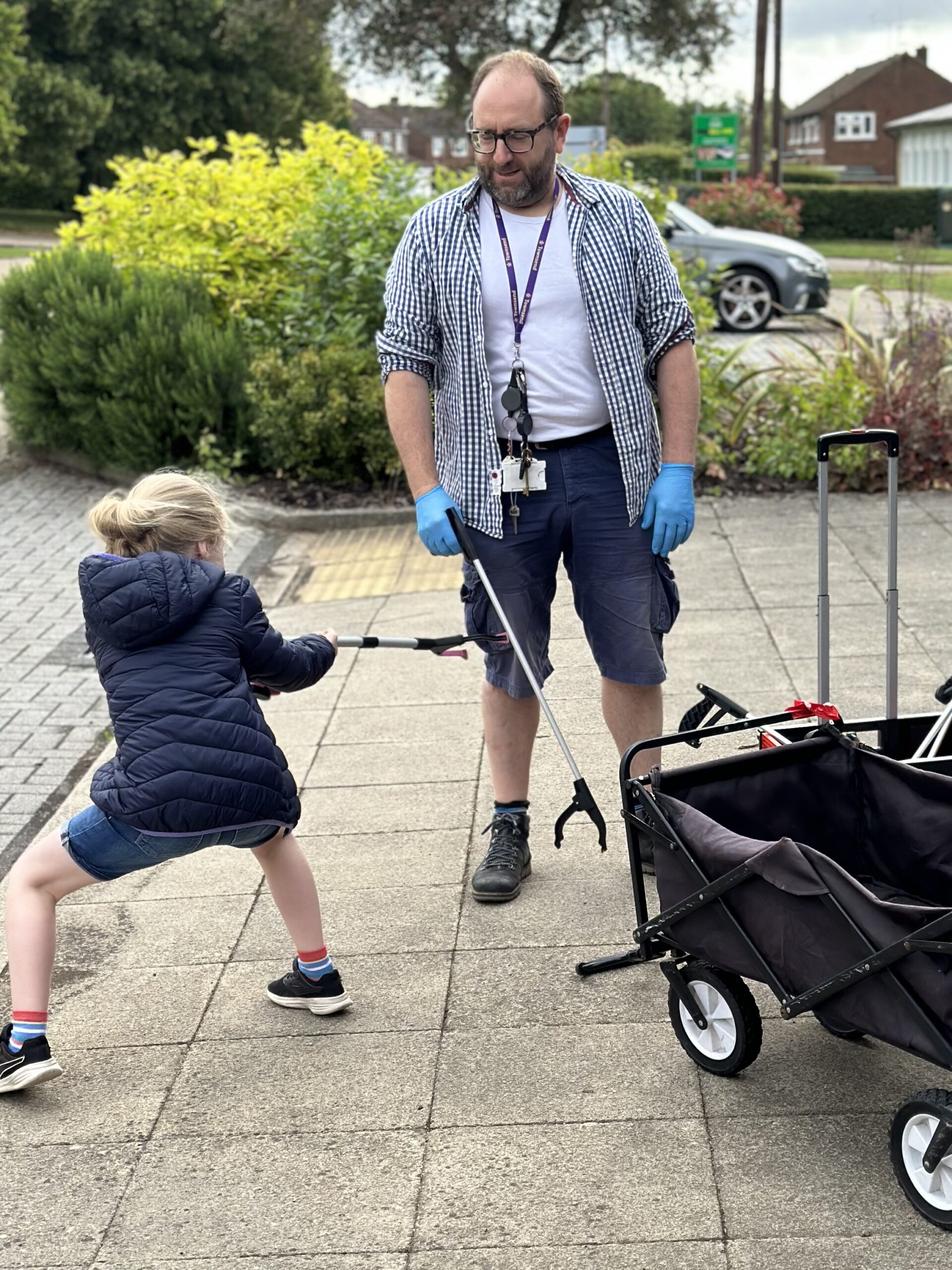 Eco-warrior Grace Gaskin and dad Damian.