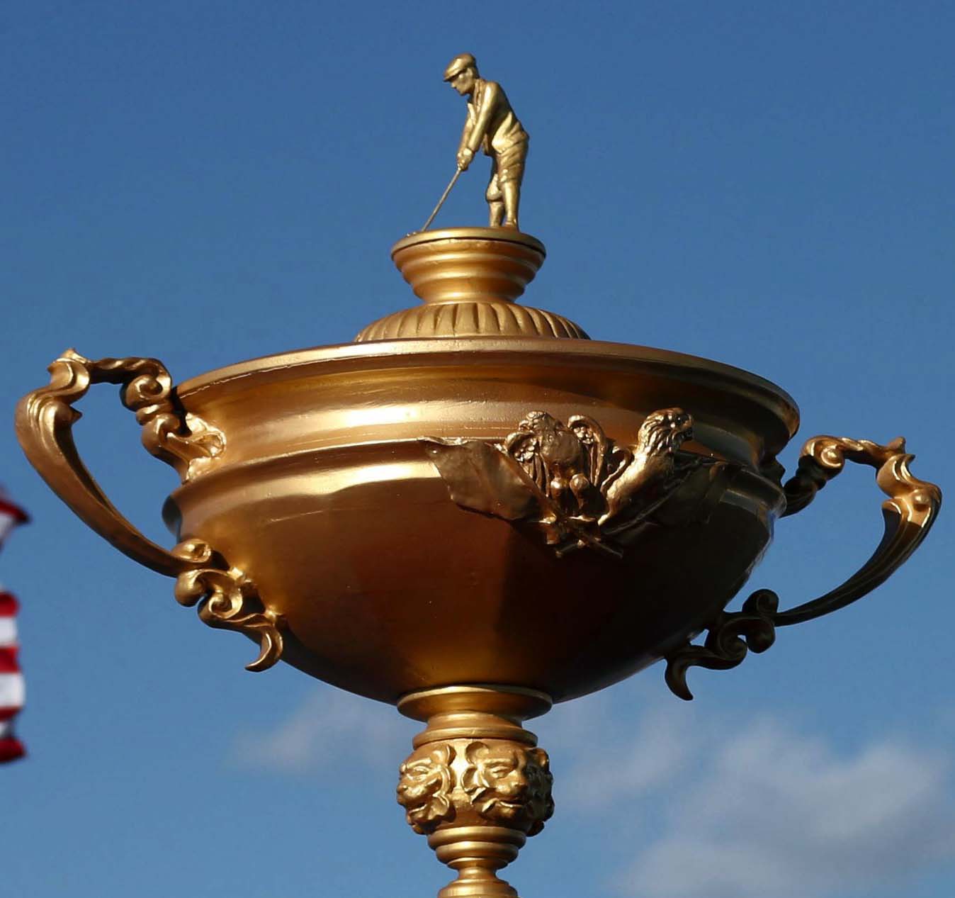 Abe Mitchell on the Ryder Cup Trophy - credit Imgbin