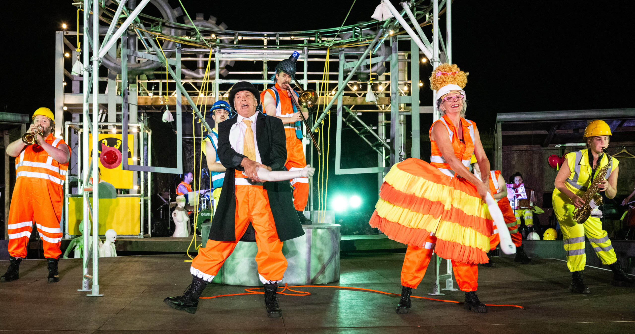 'THE THREEPENNY OPERA' at the Roman Theatre photo by Elliott Franks.