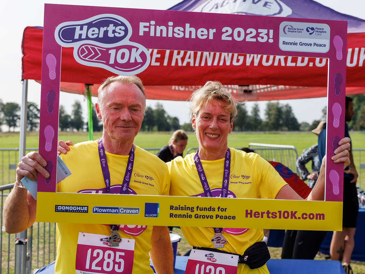 Herts 10K 2923: Photo Neil Marshment Photography.