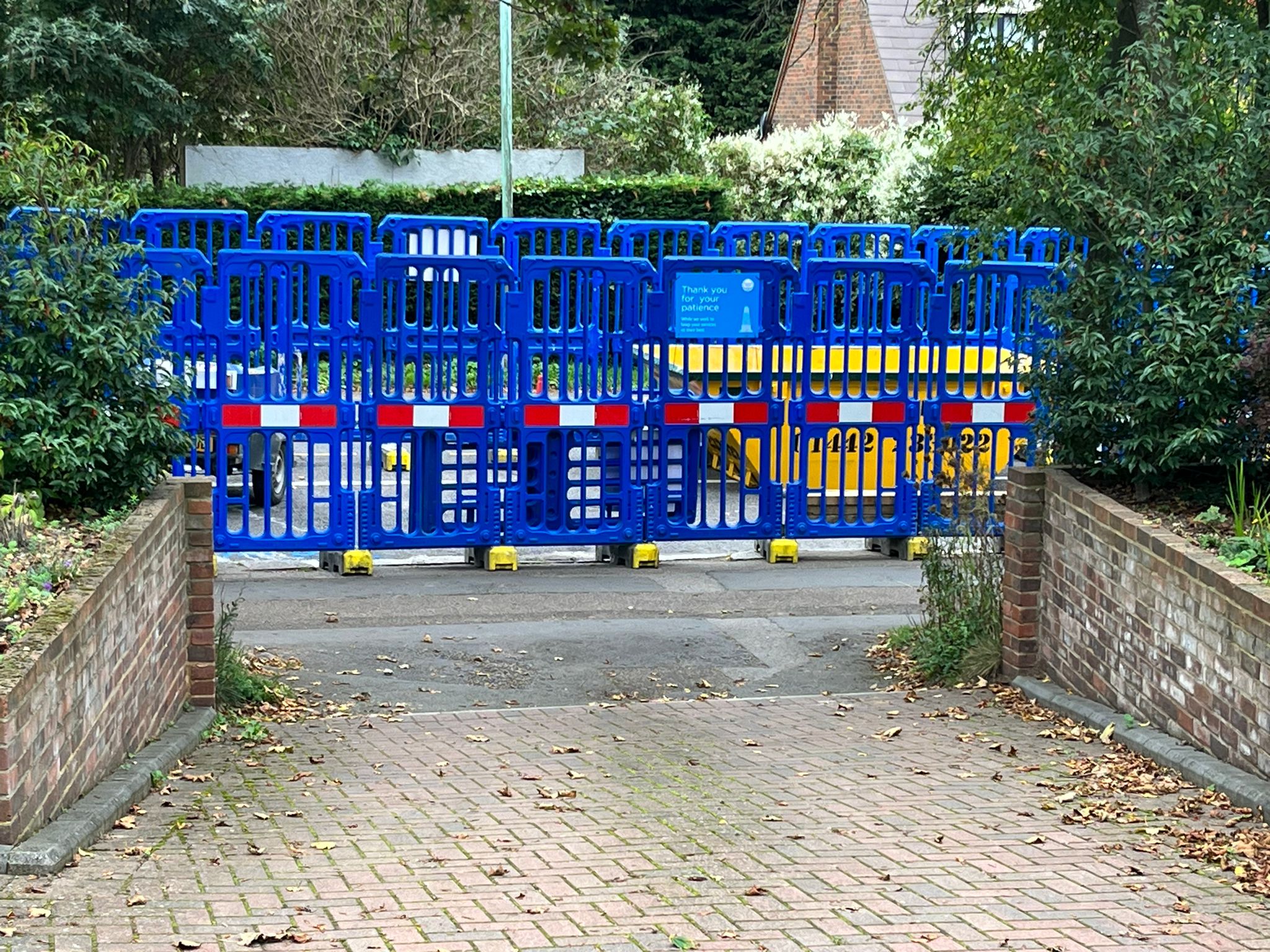 Thames Water are carrying out emergency works in London Road.