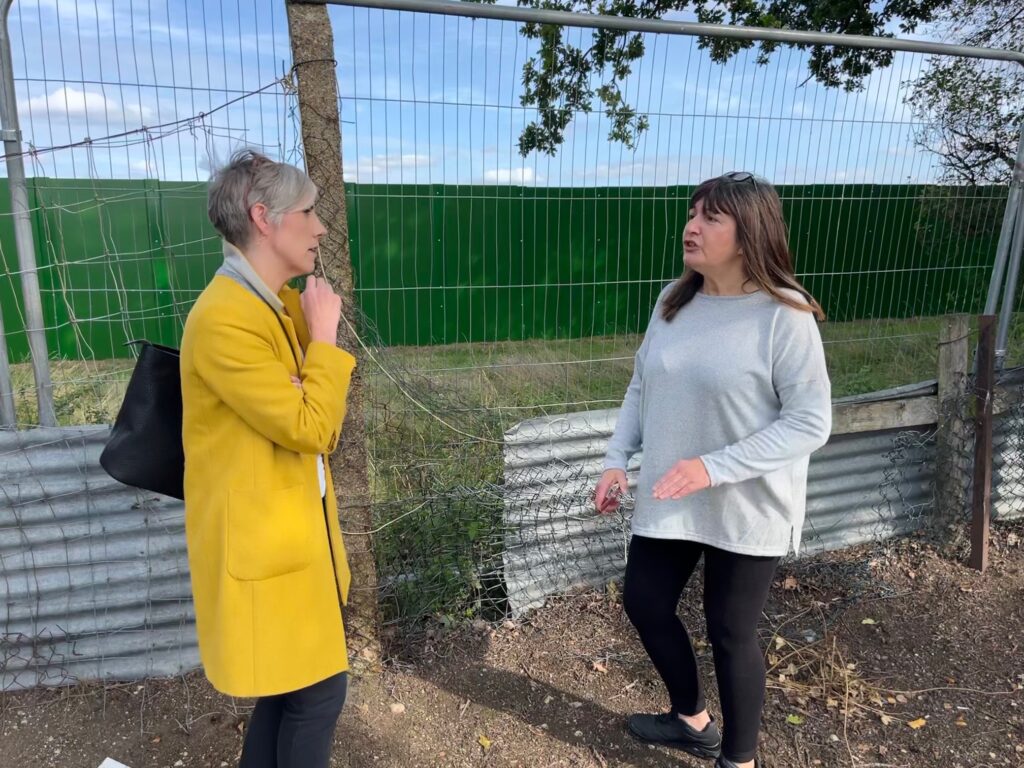 St Albans MP Daisy Cooper with resident Susie Taylor.