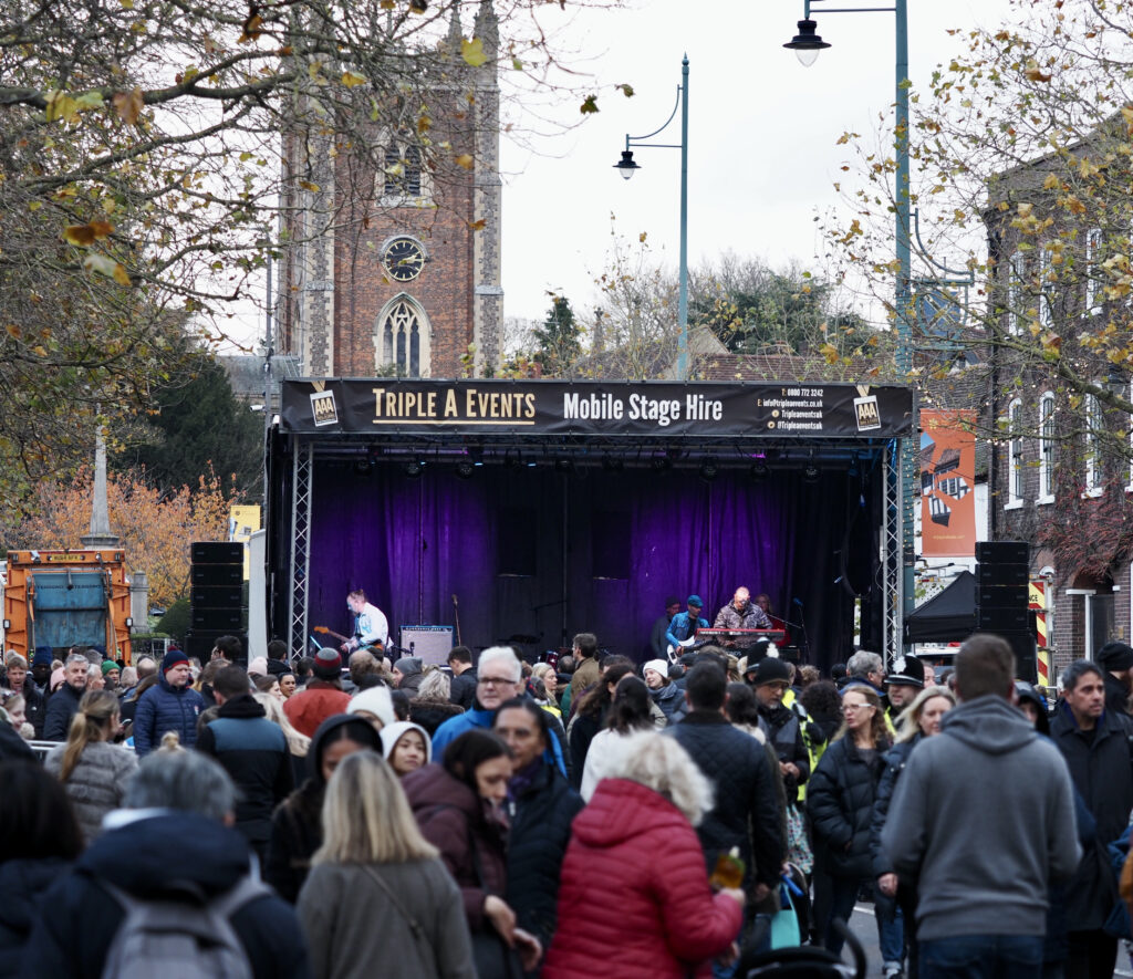 St Albans Christmas Cracker. Photo: John Andrews
