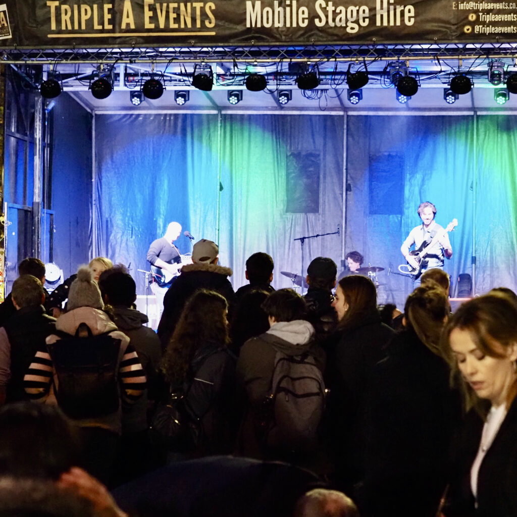 St Albans Christmas Cracker. Photo: John Andrews