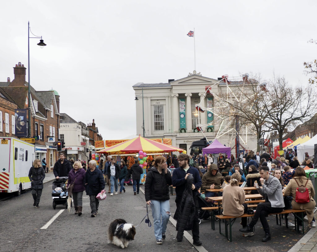 St Albans Christmas Cracker. Photo: John Andrews