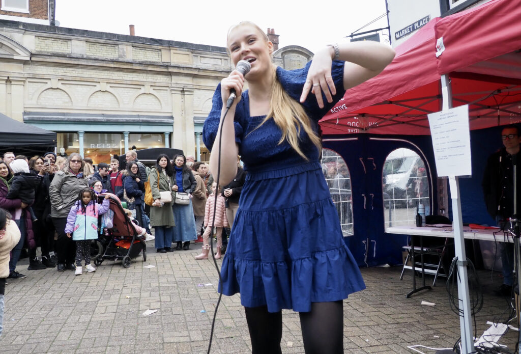 St Albans Christmas Cracker. Photo: John Andrews