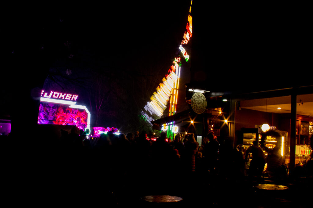 Harpenden Christmas Carnival. Photo: Jill Bolton