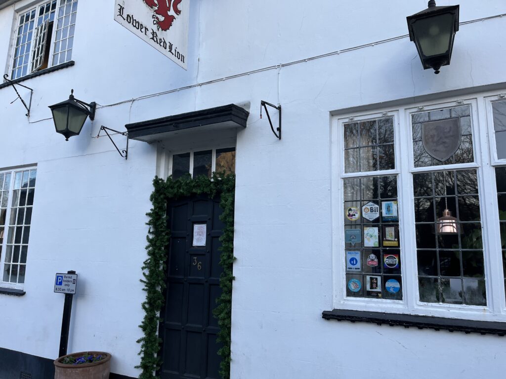 The Lower Red Lion.