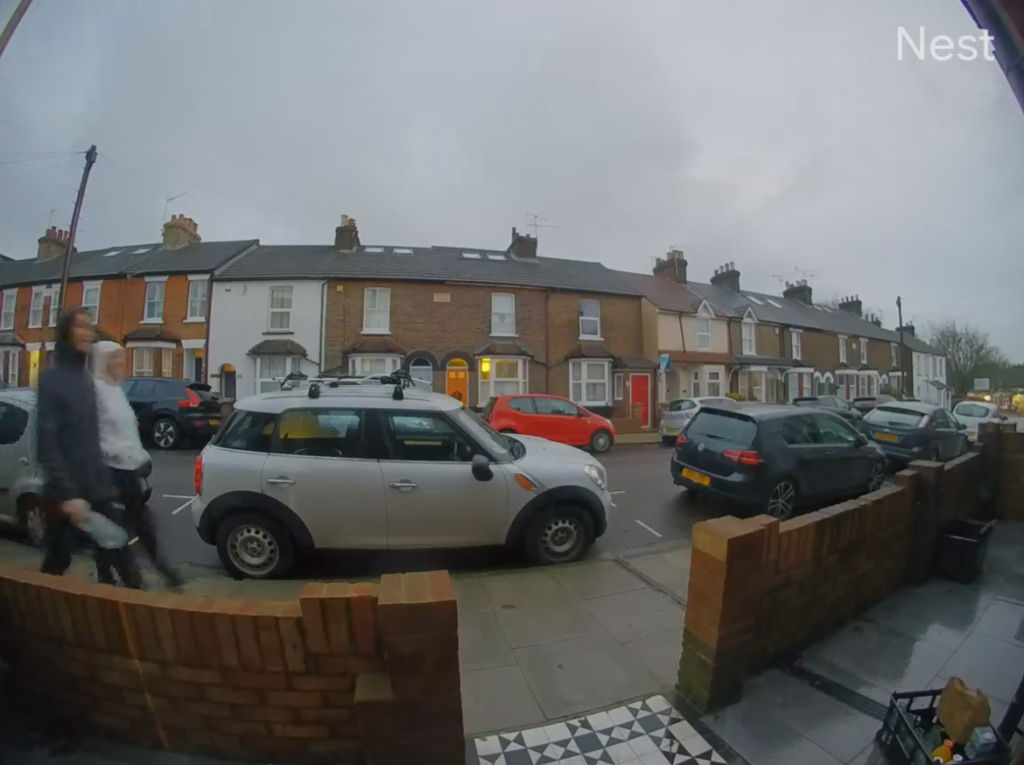 Video footage of suspected milk thieves in Cavendish Road, Fleetville.