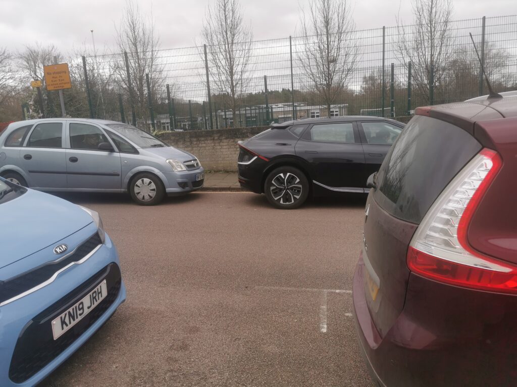 Parents parking outside SS Alban and Stephen School is causing concern to residents of Cavendish Road.