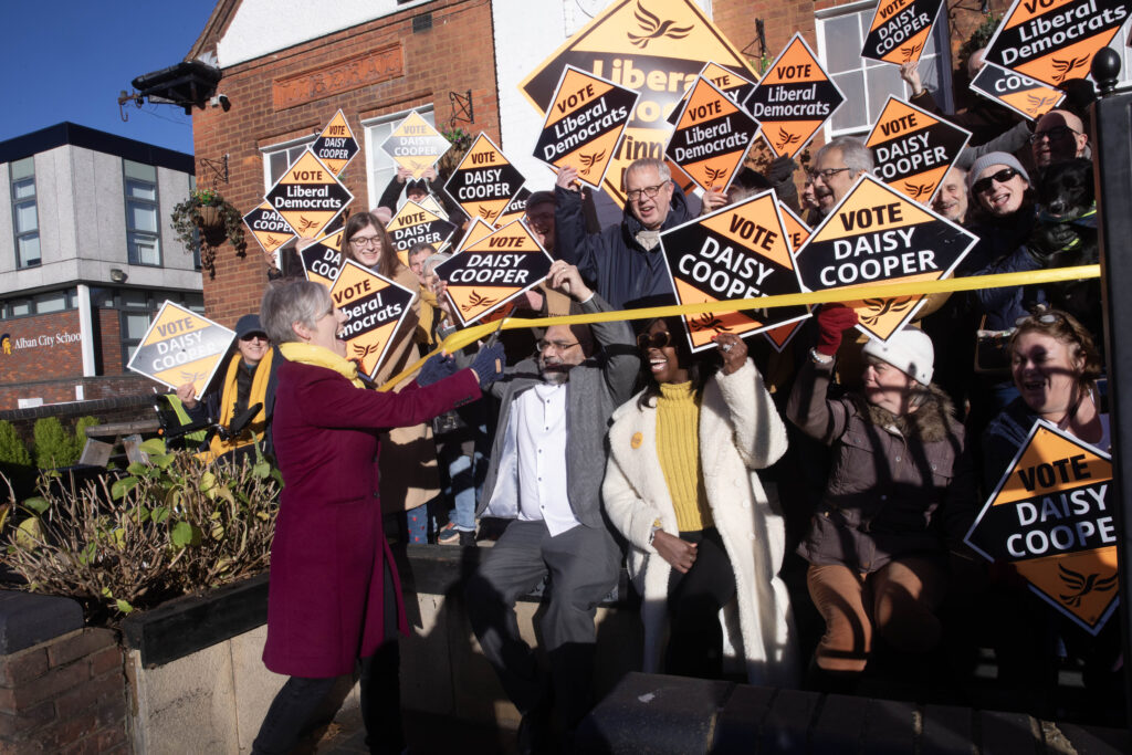 Daisy meets with Lib Dem supporters