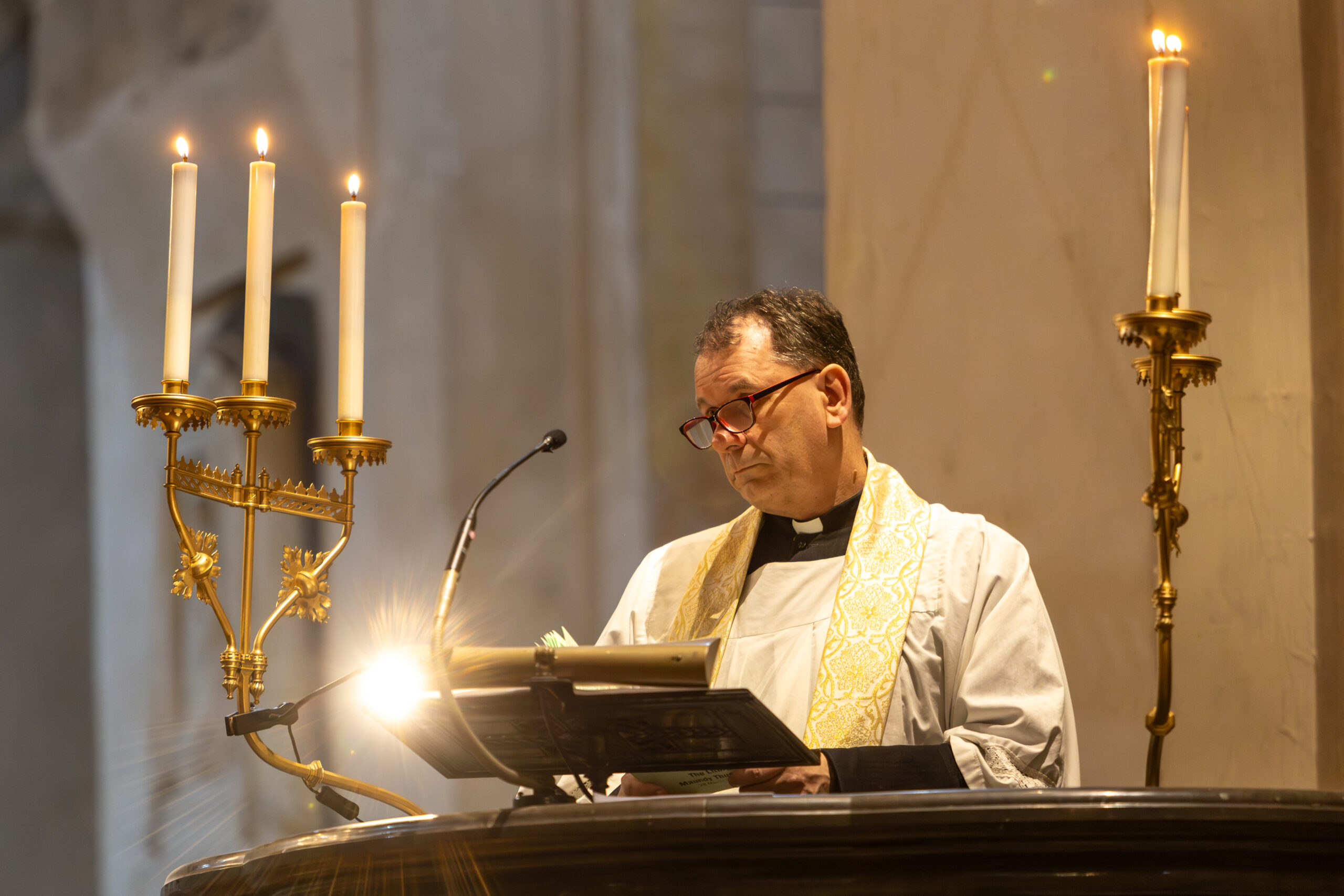 Maundy Eucharist - Toby Shepheard