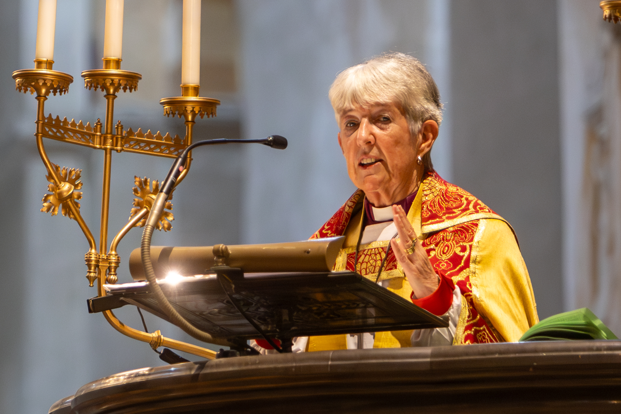 Maundy Eucharist - Toby Shepheard