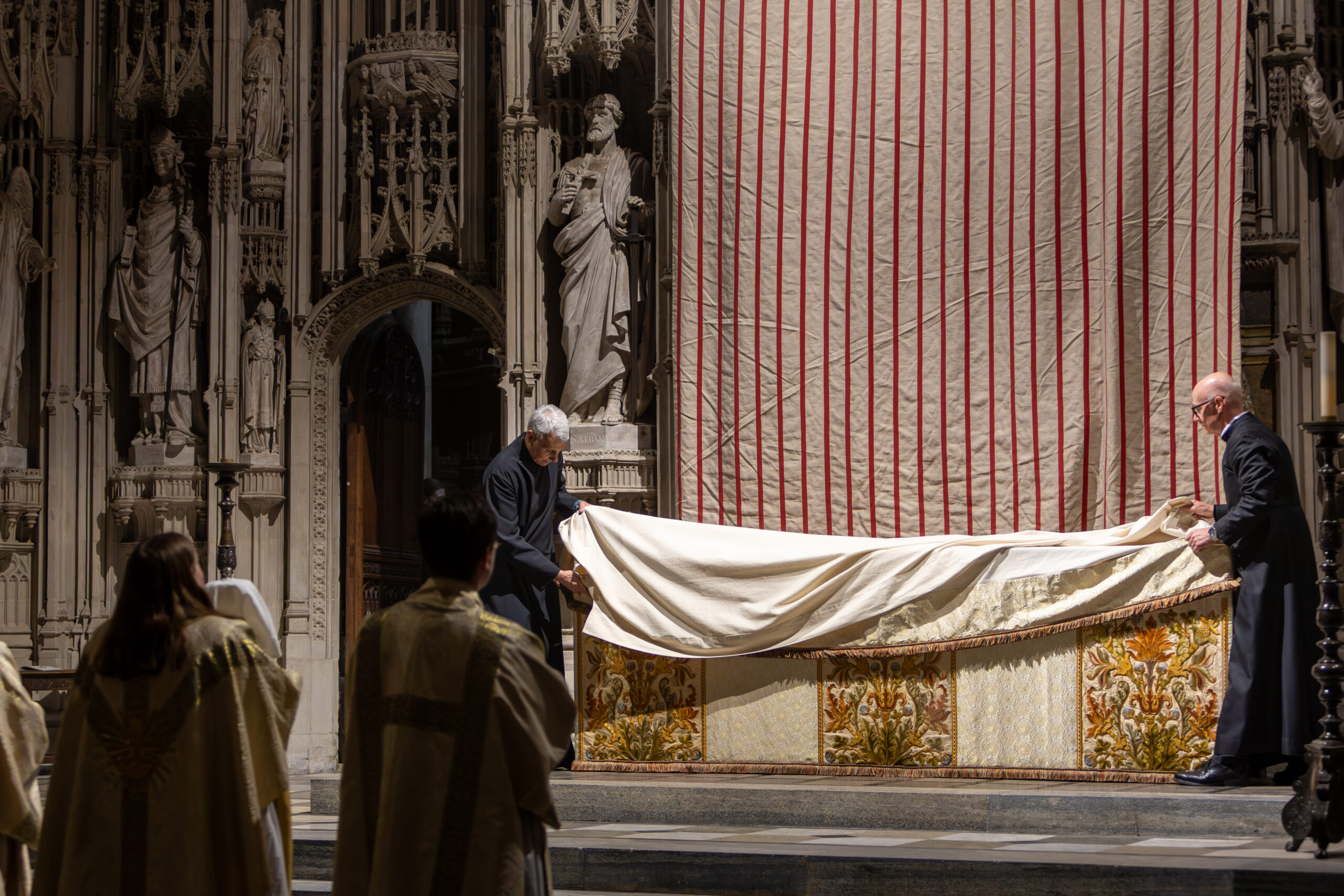 Maundy Eucharist - Toby Shepheard