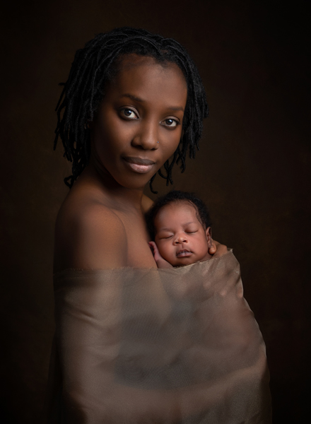 Photo by Nevina Holland of Peekaboo Studios