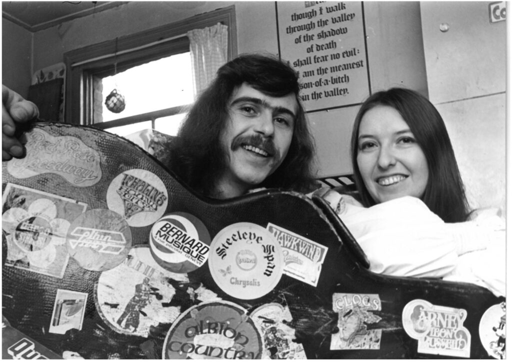 Tim Hart and Maddy Prior photographed by Tony "Greg" Gregory.