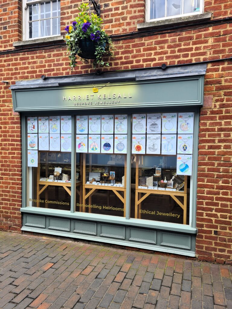 Harriet Kelsall Bespoke Jewellery in Chequer Street