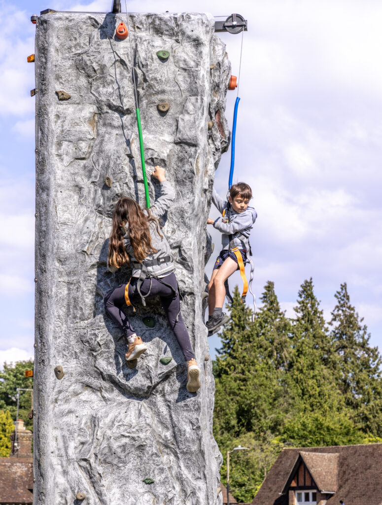 Harpenden Carnival. Photo: Steve Collins, Harpenden Photographic Society