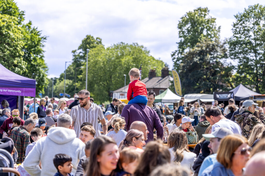 Harpenden Carnival. Photo: Steve Collins, Harpenden Photographic Society
