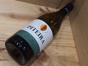 Piteira White Granja Amareleja 2019 (£12.95 at Cellar Door Wines)