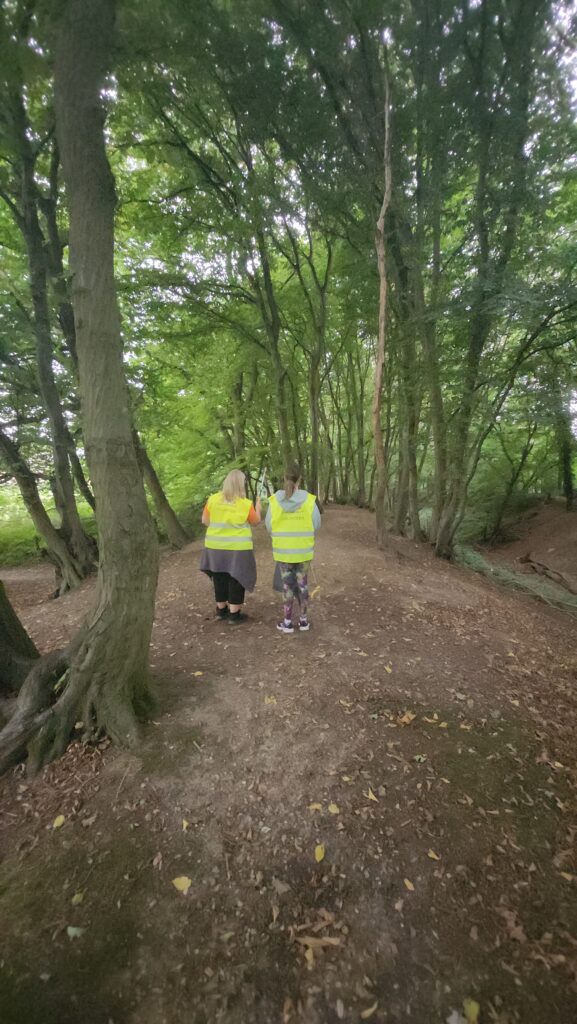 Business volunteers clearing rubbish from Beech Bottom Dyke.