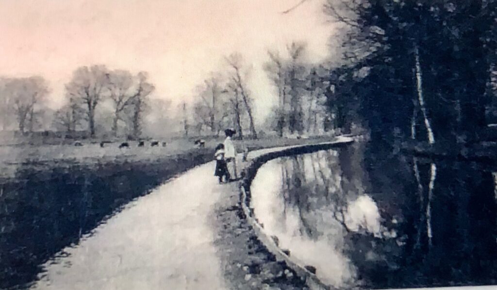 The River Ver in the late 19th century.