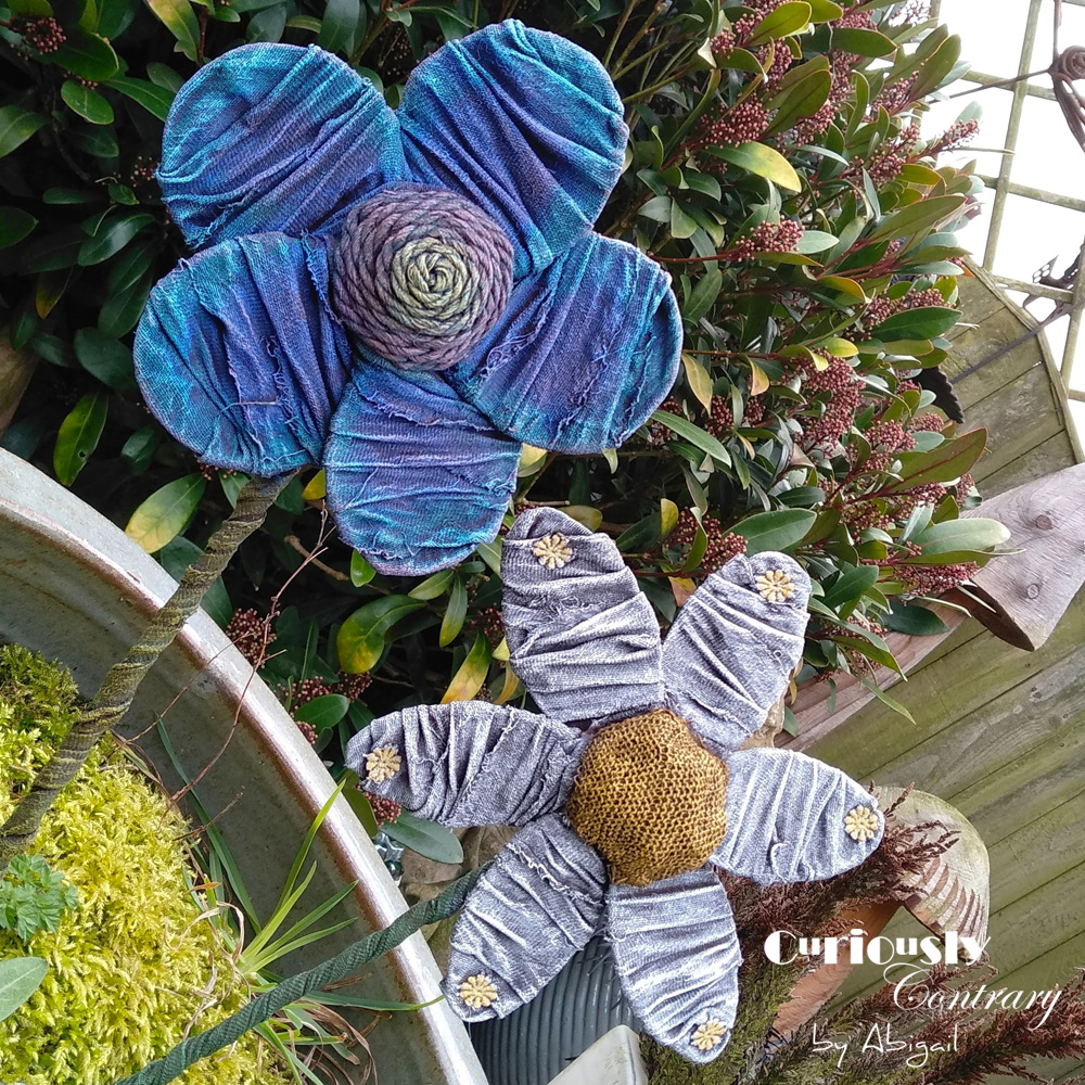 Mini Flower Stakes