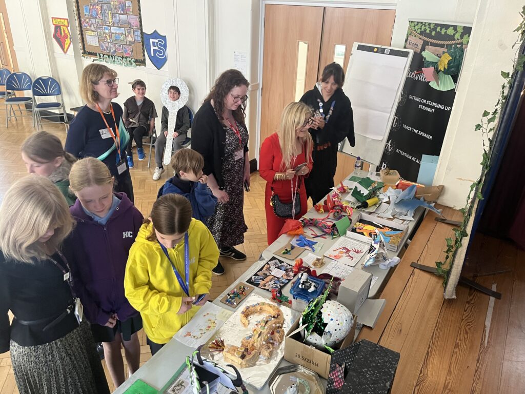 Cressida Cowell visits Fleetville Junior School.