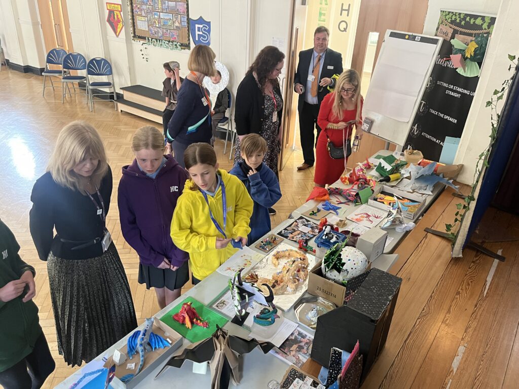 Cressida Cowell visits Fleetville Junior School.