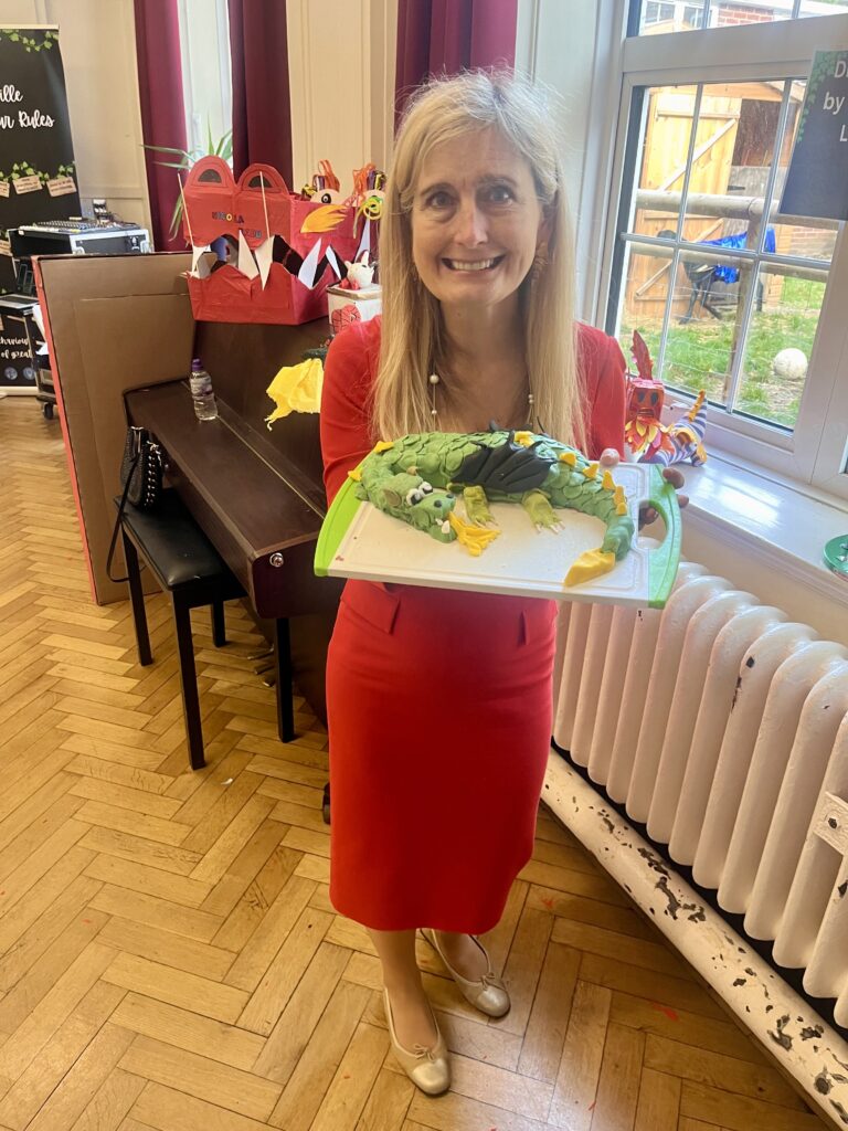Cressida Cowell visits Fleetville Junior School.