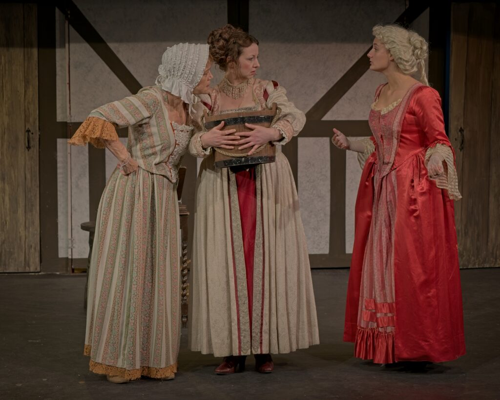 Nell Gwynn at the Abbey Theatre: Photo: Jon Schick