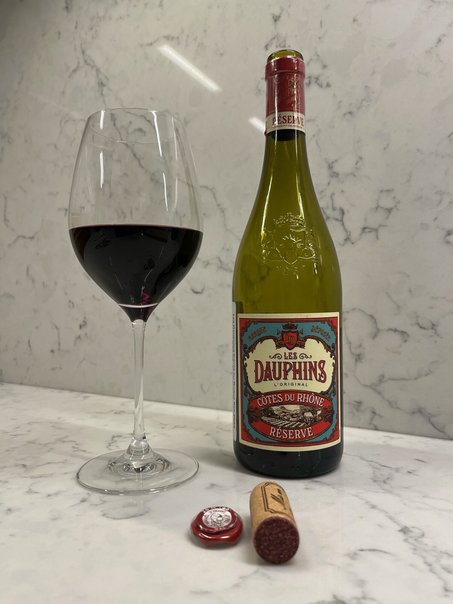 Les Dauphins Côtes du Rhône 2023 (£8 Sainsburys)