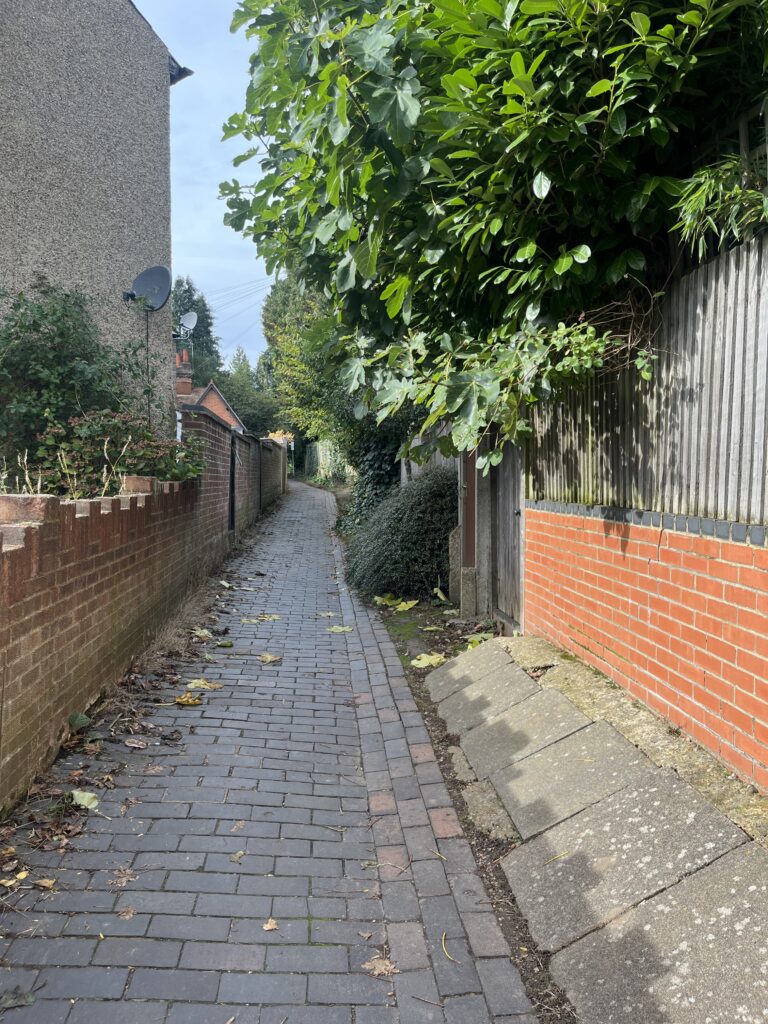 Clifton Street to St Peter's Churchyard