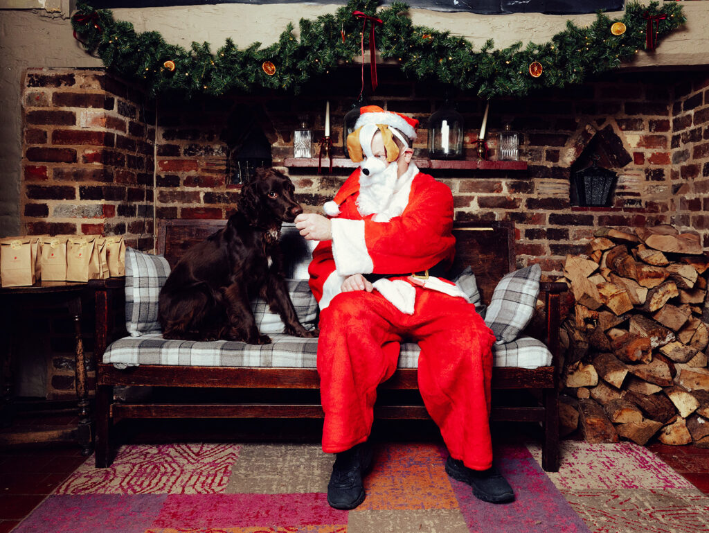 Santa Paws at The Lower Red Lion. Photo: Desneri Photography.