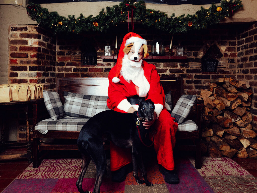 Santa Paws at The Lower Red Lion. Photo: Desneri Photography.