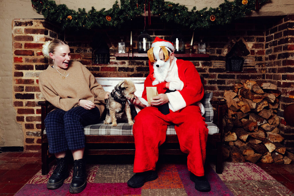 Santa Paws at The Lower Red Lion. Photo: Desneri Photography.