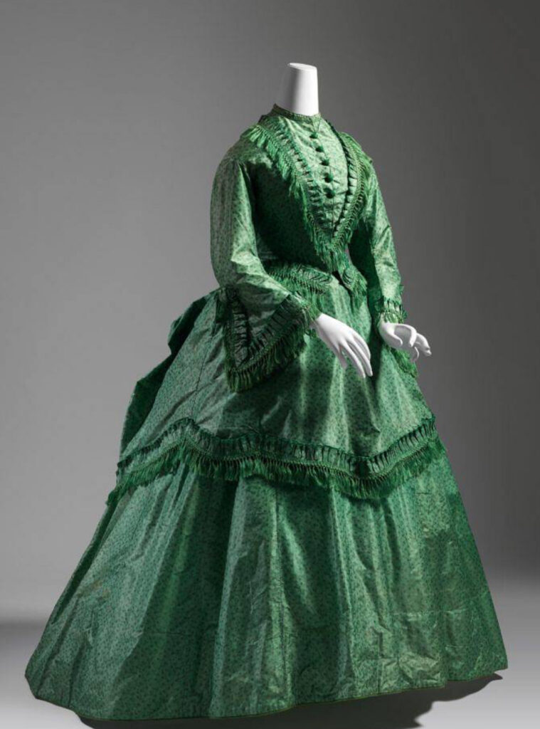 The new chemical dyes could be lethal. Emerald green contained arsenic.