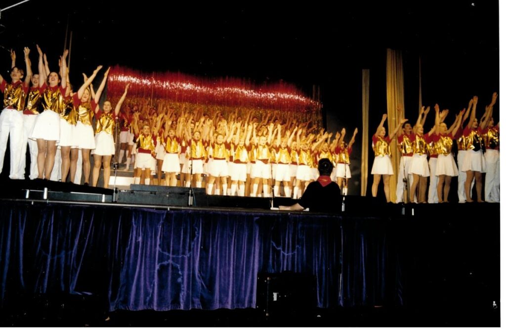 Harpenden Gang Show 1999 - The opening of our 50th anniversary show - Harpenden Gang Show