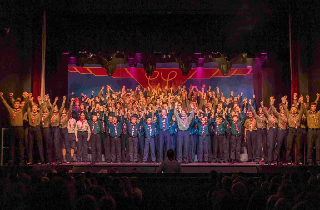 Harpenden Gang Show 2019 - finale of our 70th anniversary show - Richard Washbrooke Photography