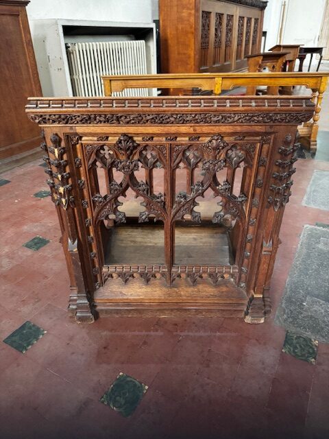 St Albans Cathedral is auctioning off some historic items.