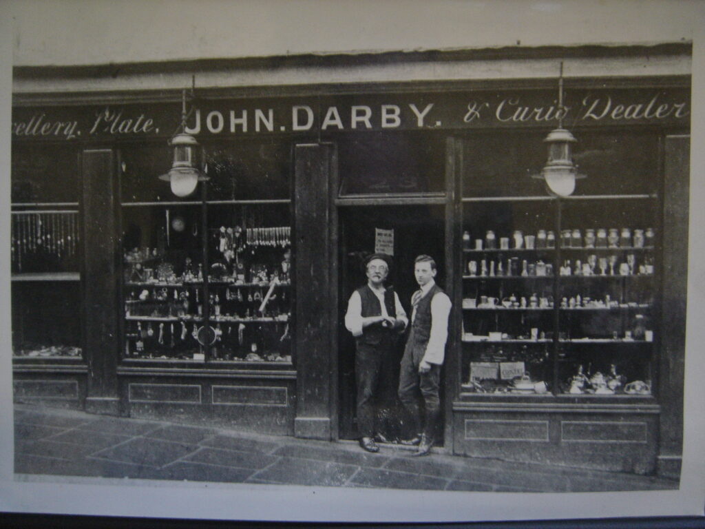 Darby’s at 23 Holywell Hill at the turn of the 20th century.